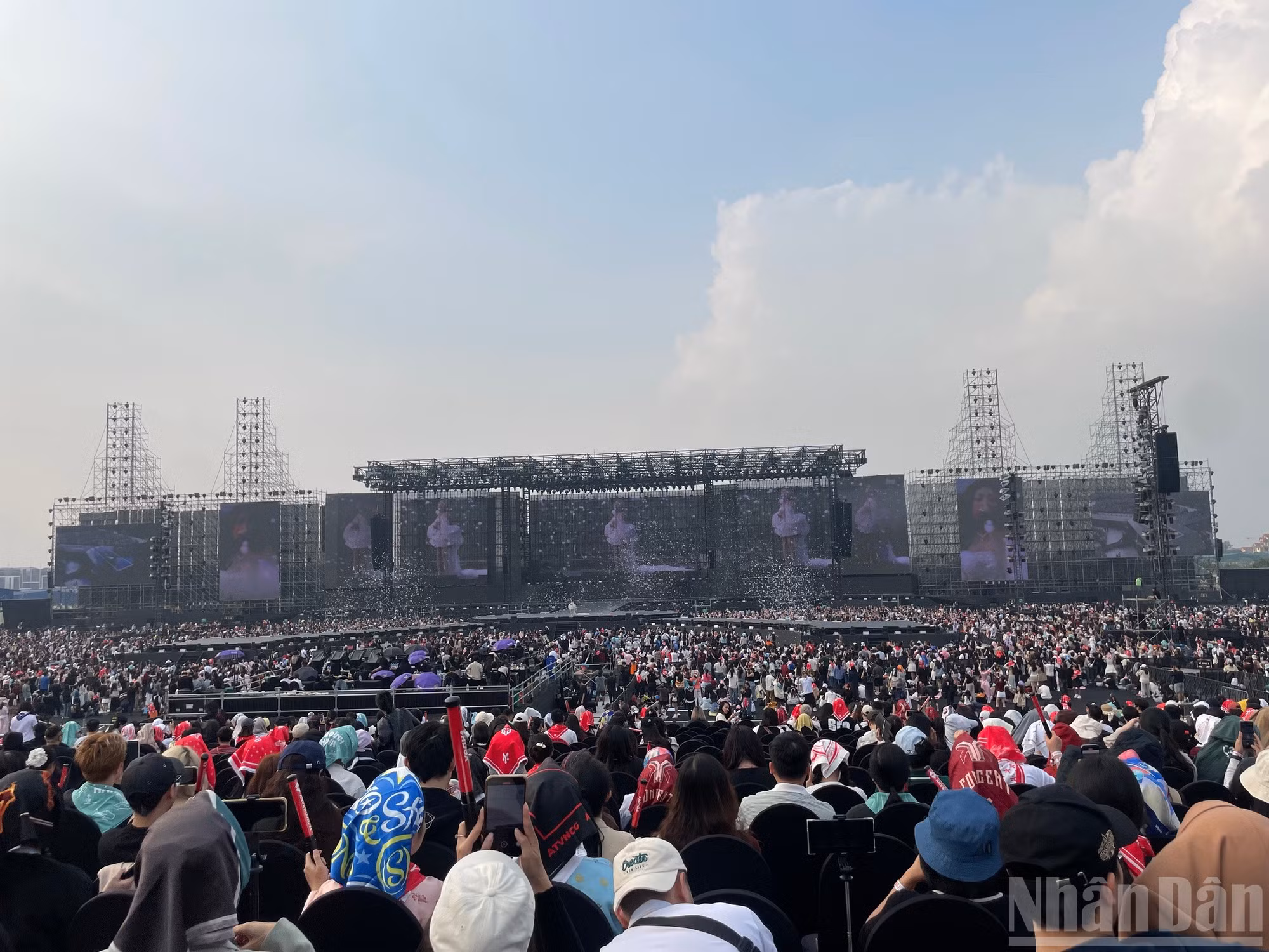 ndo_br_concert4.jpg
