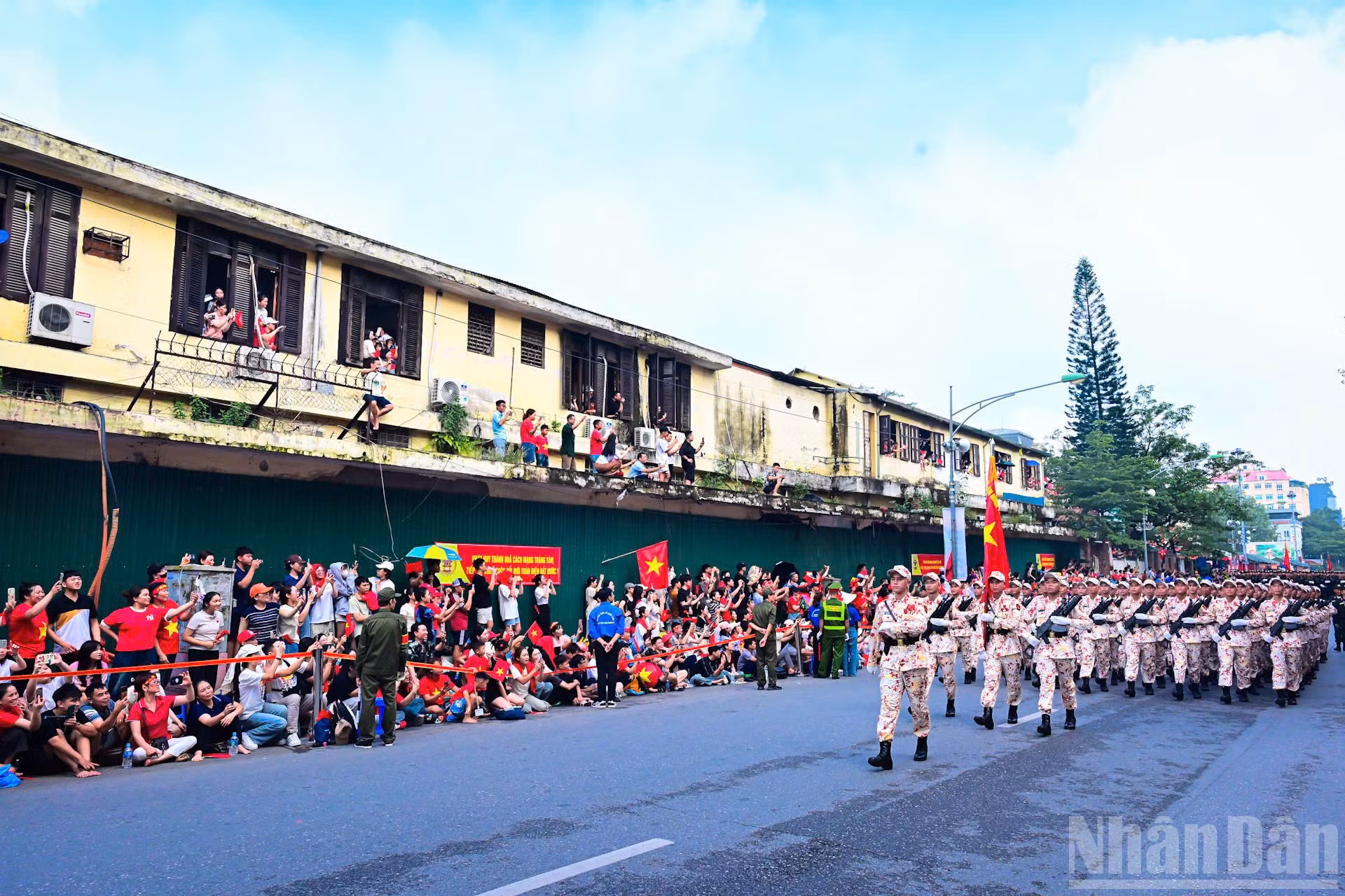 ndo_br_leduan-congan6.jpg