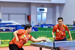 Mai Hoàng Mỹ Trang và Lê Đình Duy khẳng định ưu thế vượt trội, vượt qua cặp Hải Dương lọt vào trận chung kết.
