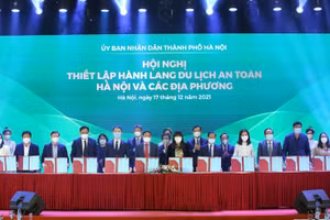Gallery - Du lịch thích ứng an toàn với Covid-19 - image 1