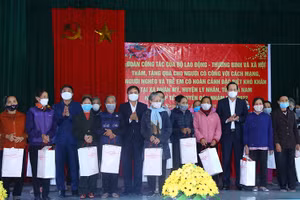 Gallery - Chăm lo Tết Nhâm Dần cho người dân - image 7