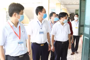 Gallery - Kỳ thi tốt nghiệp THPT 2020 - image 7