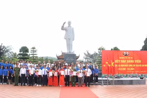 Gallery - Kỷ niệm 132 năm Ngày sinh Chủ tịch Hồ Chí Minh - image 22