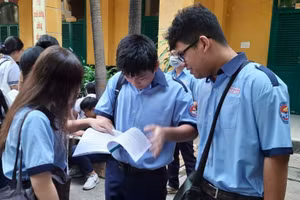 Gallery - Kỳ thi tốt nghiệp THPT 2021 - image 12