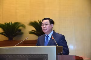Chủ tịch Quốc hội Vương Đình Huệ phát biểu bế mạc Kỳ họp thứ nhất, Quốc hội khoá XV. (Ảnh: DUY LINH)