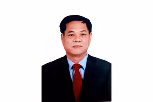 Đồng chí Huỳnh Tấn Việt, Ủy viên T.Ư Đảng, Bí thư Đảng ủy Khối các cơ quan T.Ư