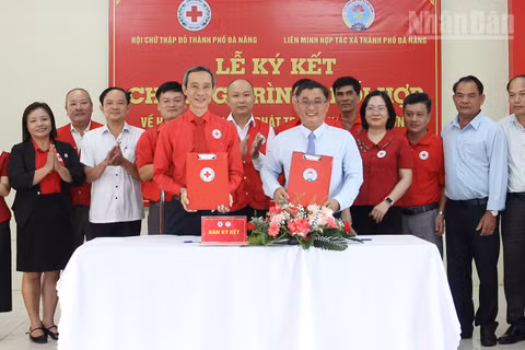 Hai đơn vị ký kết phối hợp giai đoạn 2026-2031. (Ảnh: THANH TÂM)