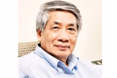 Nhà thơ Định Hải.