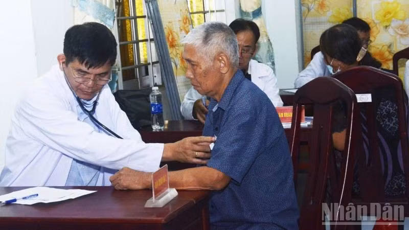 ndo_br_kham-benh.jpg