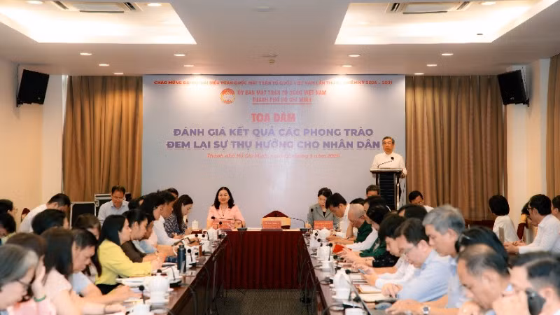 Toàn cảnh tọa đàm.