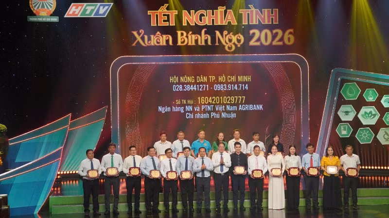 Tại chương trình nghệ thuật “Tết nghĩa tình - Xuân Bính Ngọ 2026” đã huy động hơn 21 tỷ đồng để chăm lo cho hội viên nông dân và người dân có hoàn cảnh khó khăn.