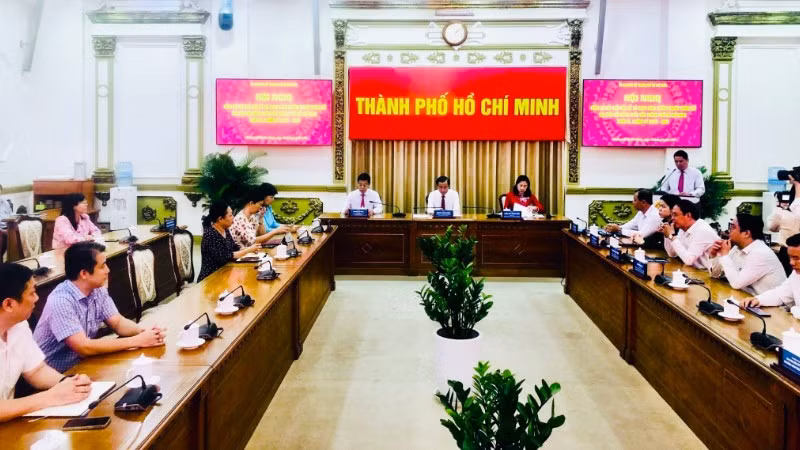 cong-bo-5990.jpg