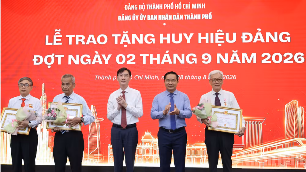 ndo_br_huy-hieu-7450.png