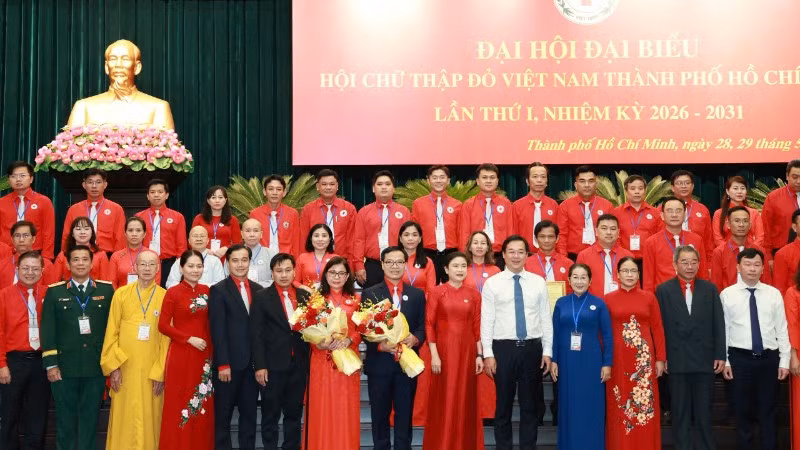 Ban Chấp hành Hội Chữ thập đỏ Thành phố Hồ Chí Minh lần thứ I, nhiệm kỳ 2026-2031 ra mắt Đại hội.