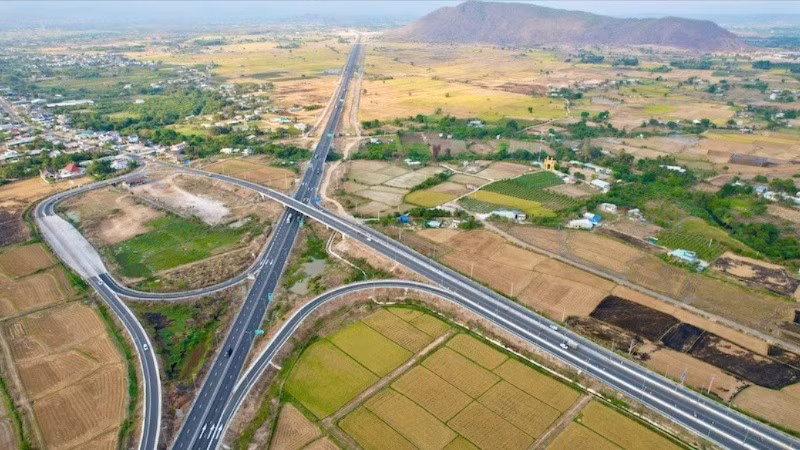 Cao tốc Vĩnh Hảo-Phan Thiết.