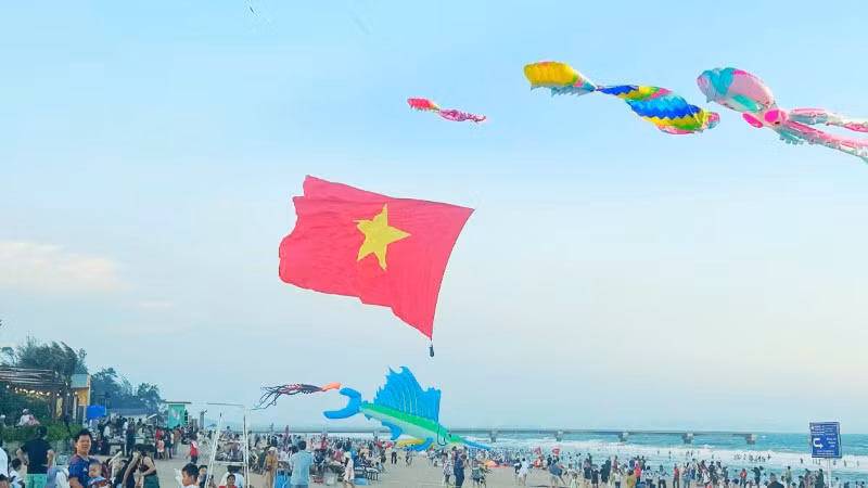 Lễ hội Diều khổng lồ Sky Fest diễn ra đến ngày 2/5.