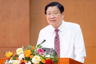 Đồng chí Phan Đình Trạc, Ủy viên Bộ Chính trị, Bí thư Trung ương Đảng, Trưởng Ban Nội chính Trung ương phát biểu tại Hội nghị triển khai nhiệm vụ 6 tháng cuối năm của Ban Nội chính Trung ương.
