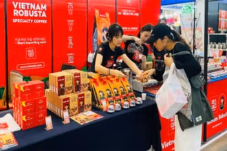 MISS EDE giới thiệu sản phẩm cà-phê rang xay hoàn chỉnh mang tên MISS EDE Vietnam Robusta tại Triển lãm Busan Coffee Show 2025 lần thứ 15.