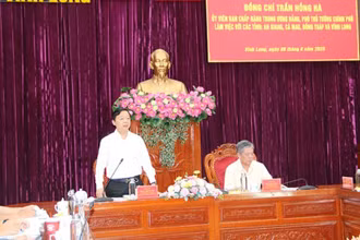 Phó Thủ tướng Chính phủ Trần Hồng Hà phát biểu chỉ đạo tại buổi làm việc.