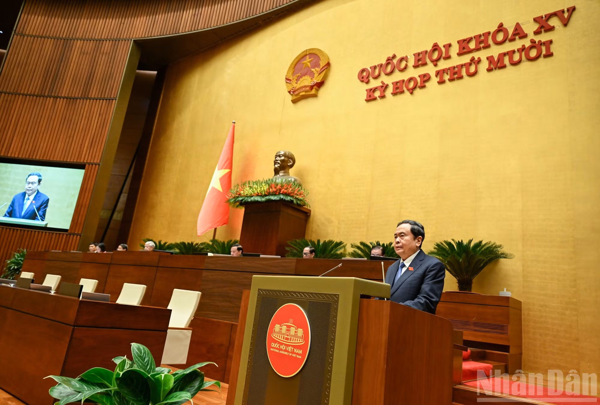 Chủ tịch Quốc hội Trần Thanh Mẫn phát biểu bế mạc Kỳ họp thứ 10, Quốc hội khóa XV. (Ảnh: DUY LINH)