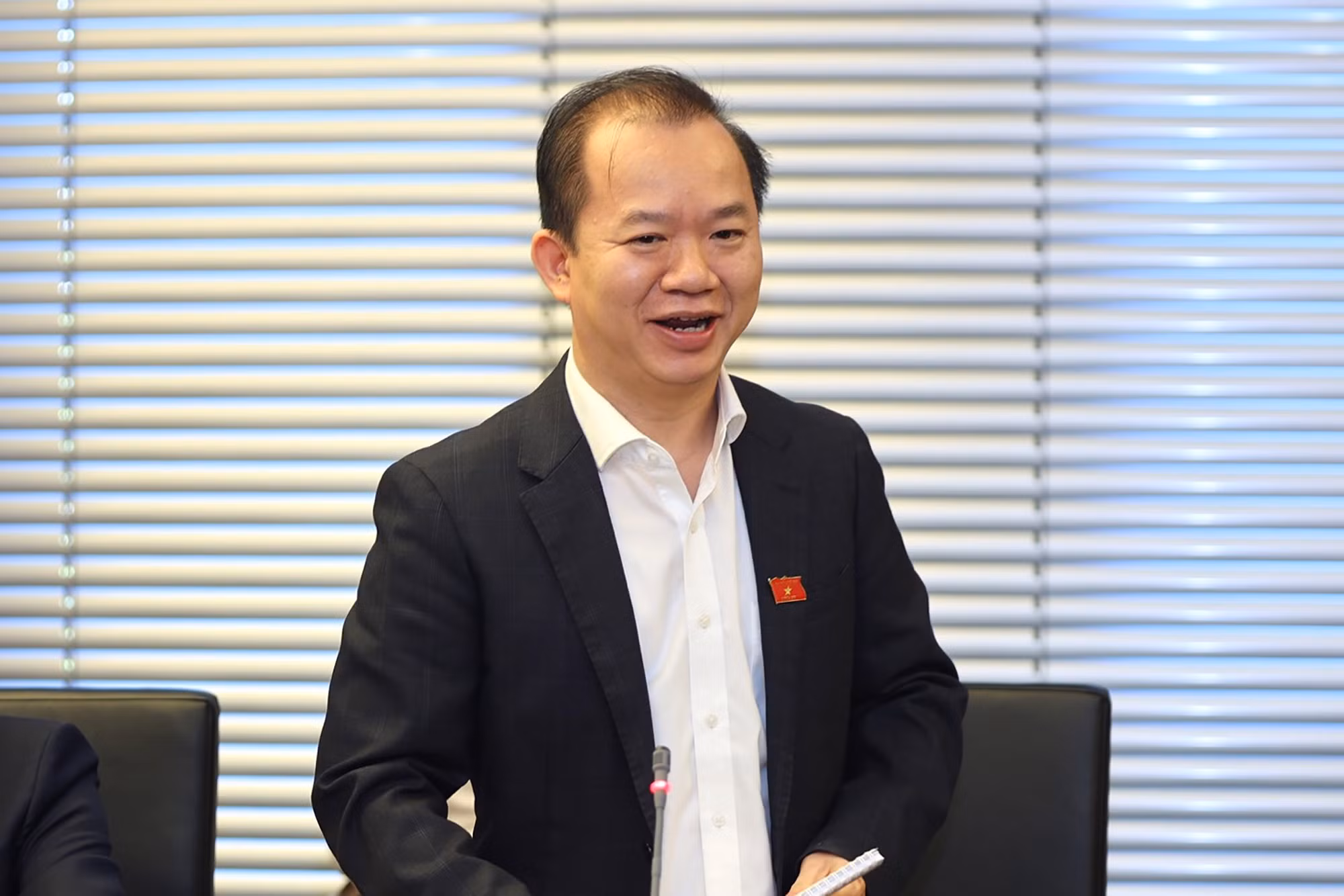 bui-hoai-son.jpg