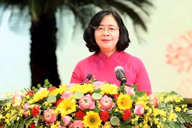 Đồng chí Bùi Thị Minh Hoài tiếp tục được tín nhiệm bầu giữ chức Bí thư Thành ủy Hà Nội.