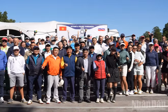 Giải đấu năm nay thu hút đông đảo golfer tham gia. (Ảnh: THANH THỂ)