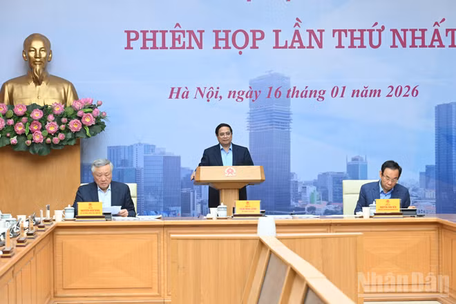 Thủ tướng Phạm Minh Chính phát biểu tại Phiên họp lần thứ nhất của Ban Chỉ đạo Trung tâm tài chính quốc tế tại Việt Nam.