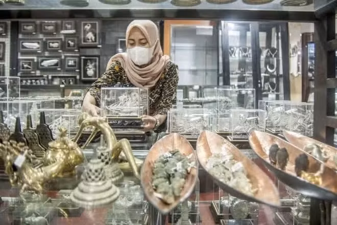 Một cửa hàng bạc tại Yogyakarta, Indonesia. (Ảnh: Xinhua)