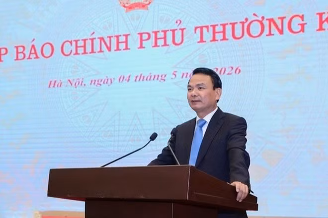 Bộ trưởng, Chủ nhiệm Văn phòng Chính phủ Đặng Xuân Phong chủ trì họp báo Chính phủ thường kỳ. (Ảnh: VGP/Nhật Bắc)