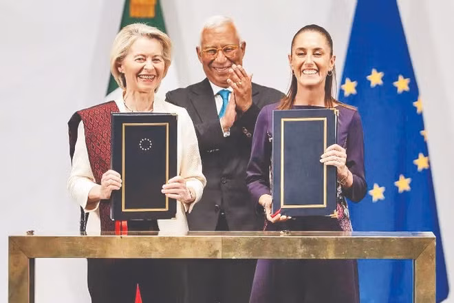 Các nhà lãnh đạo EU và Mexico gặp mặt tại Mexico City.