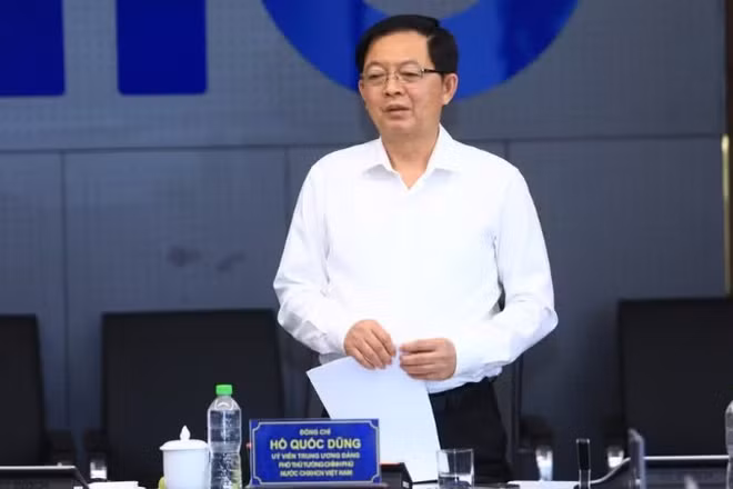 Phó Thủ tướng Chính phủ Hồ Quốc Dũng thăm và làm việc với Trung tâm Đổi mới sáng tạo quốc gia.