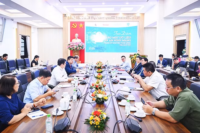 Tọa đàm “Bảo mật dữ liệu và an ninh mạng trong kỷ nguyên vươn mình của dân tộc” do Báo Nhân Dân tổ chức. Ảnh: THÀNH ĐẠT