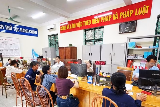 Trung tâm Phục vụ hành chính công xã Hội Thịnh được đầu tư đầy đủ trang thiết bị.