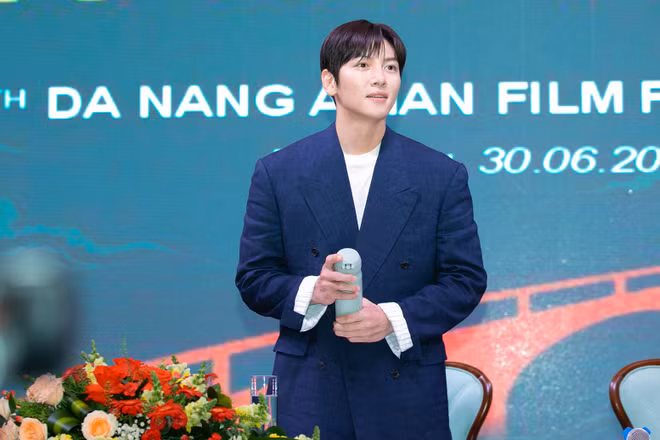 Ji Chang Wook tại Liên hoan phim châu Á - Đà Nẵng.
