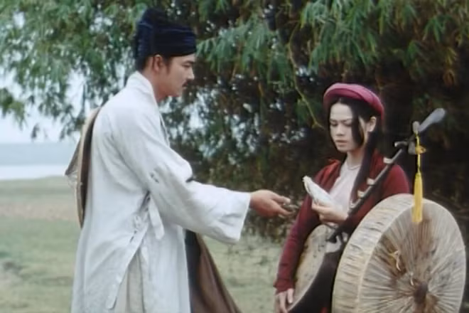 "Long thành cầm giả ca", kịch bản đạt giải Nhất trong cuộc thi sáng tác kịch bản phim nhân dịp Đại lễ 1000 năm Thăng Long - Hà Nội.