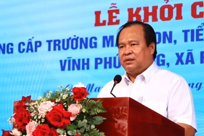 Đồng chí Nguyễn Minh Luân, Thường vụ Tỉnh ủy, Phó Chủ tịch Ủy ban nhân dân tỉnh Cà Mau phát biểu tại buổi lễ.