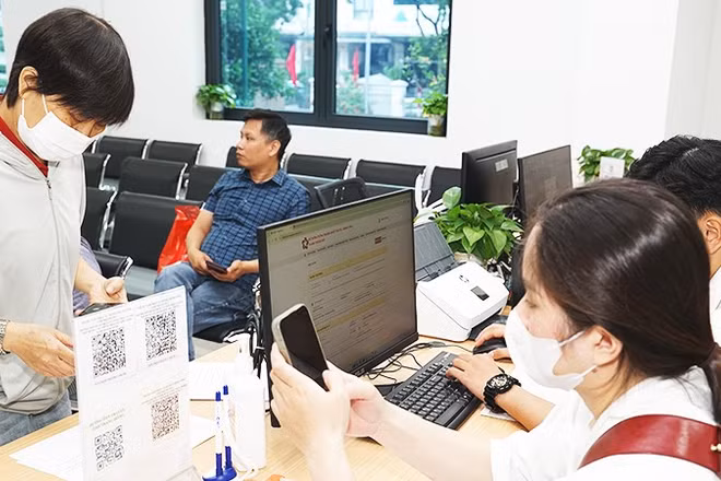 Miễn phí dịch vụ công trực tuyến
