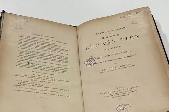 Tác phẩm in bằng chữ Quốc ngữ in năm 1883. (Ảnh minh họa: TTXVN)