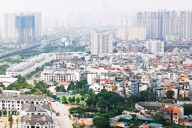 Ô nhiễm không khí do bụi mịn tại Hà Nội nhiều thời điểm vượt ngưỡng an toàn. (Ảnh: NAM NGUYỄN)