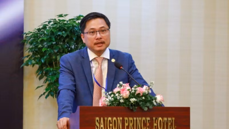 pgsts-tran-viet-dung-425.jpg