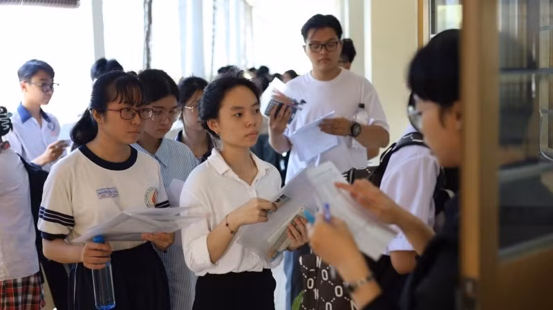 Thí sinh tham gia Kỳ thi Đánh giá năng lực Đại học Quốc gia Thành phố Hồ Chí Minh