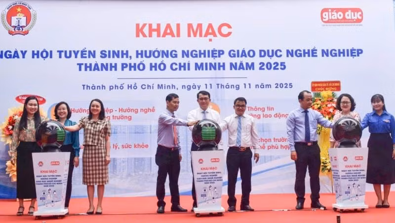 Nghi thức khai mạc Ngày hội hướng nghiệp Thành phố Hồ Chí Minh năm 2025.