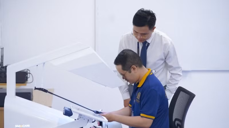 Thiết bị SIMtoCARE tích hợp các công nghệ tiên tiến, hiện đại bậc nhất trên thế giới về mô phỏng nha khoa.