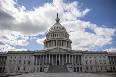 Quốc hội Mỹ thông qua dự luật ngân sách tạm thời