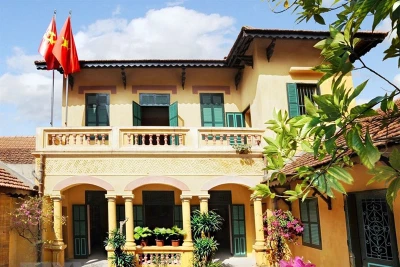 Ngôi nhà ở làng Vạn Phúc (Hà Đông), nơi Hồ Chủ tịch ở và viết Lời kêu gọi Toàn quốc kháng chiến ngày 19/12/1946.