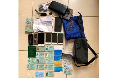 Tang vật thu giữ tại cơ quan công an.