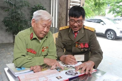 Những cựu chiến binh từng vào sinh ra tử ở nhiều chiến trường khác nhau nhưng ở họ vẫn luôn ánh lên niềm tự hào đã cùng góp vào chiến công của Tổ quốc.