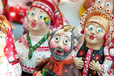 Đồ chơi đất sét Khludnev tại triển lãm cùng tên năm 2020. Ảnh: CULTURE.RU