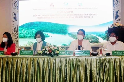 Đoàn công tác làm việc tại tỉnh Bến Tre